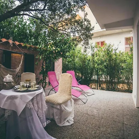Apartment Deluxe Garden